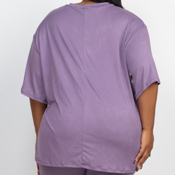 Loose Fit Top and Biker Shorts Set - Picture 2 of 4